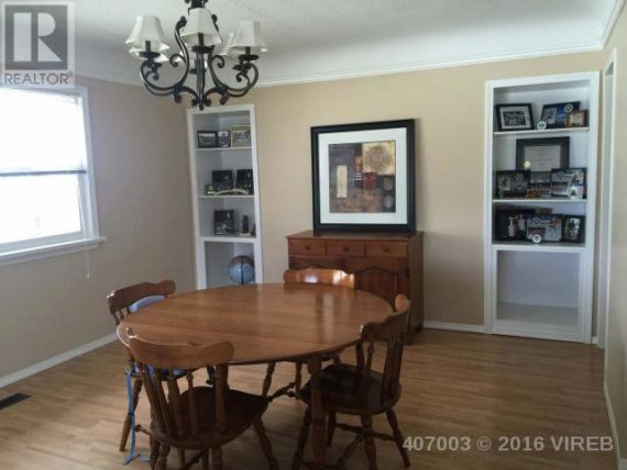 http://cdn.canadapropertylisting.com//Property/medium/4/2016/6/2/4-bedroom-Single-Family-Property-for-Sale-id1317566.jpg